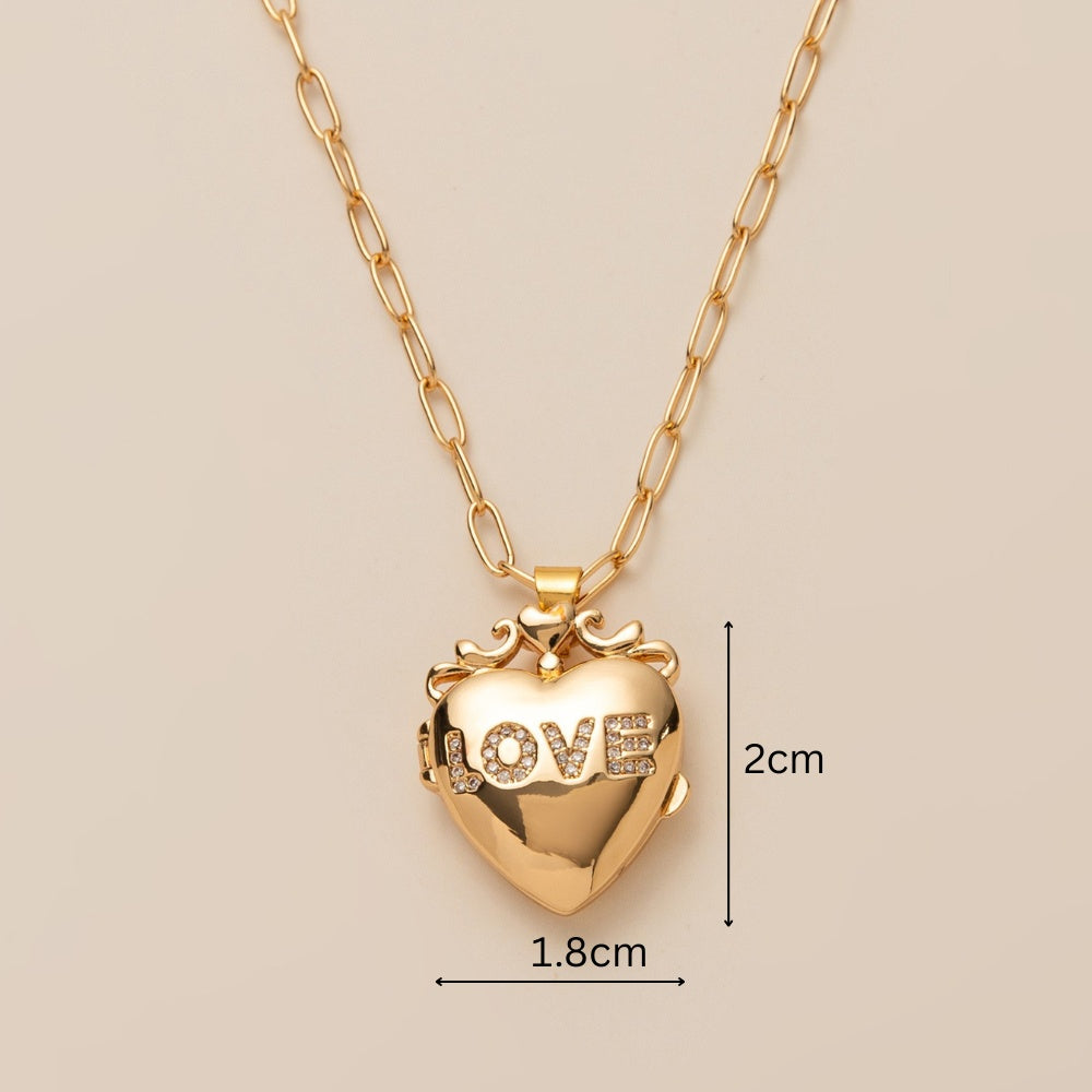 Titanium Steel Women’s Necklace – Sleek Minimalist Style