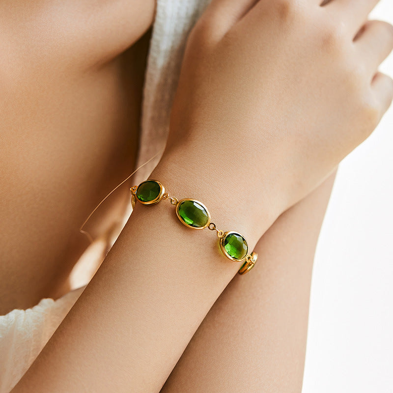 Elegant Embroidered Glass Bracelet – Light Luxury Style