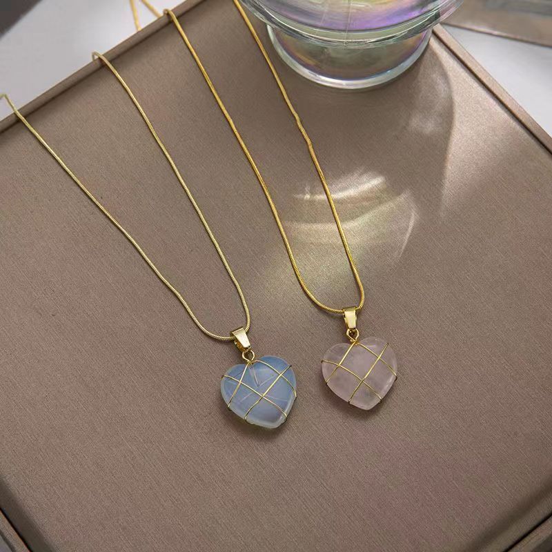 Fashion Girl’s Moonstone Necklace – Cartoon Love Pendant