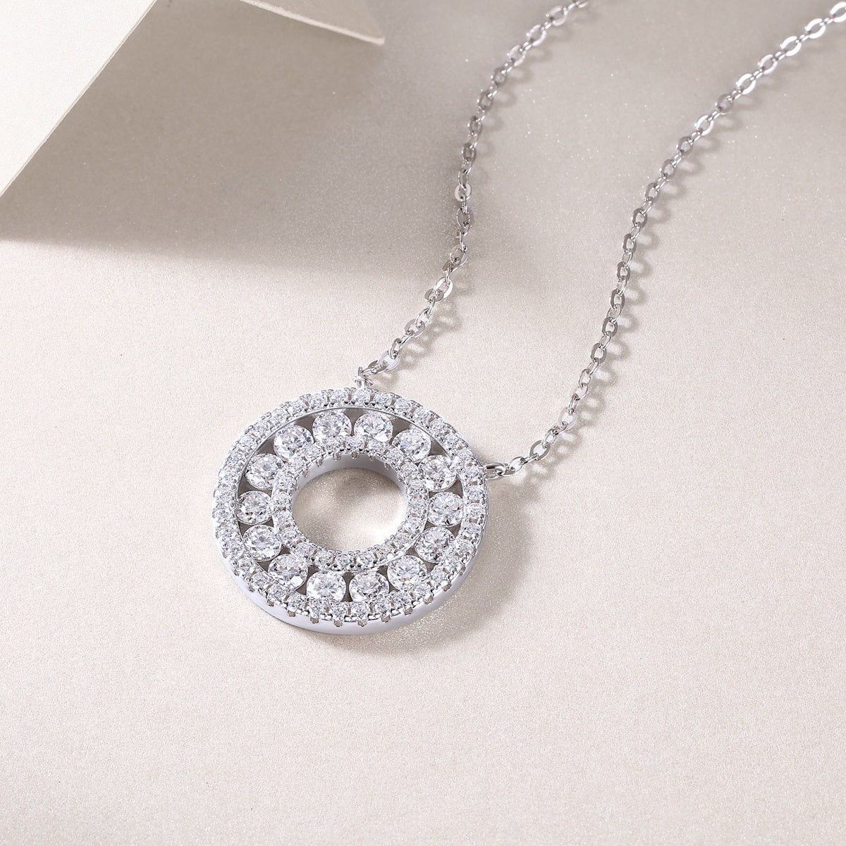 Reciprocating” Luxury Moissanite Necklace Set – Silver Jewellery for Women