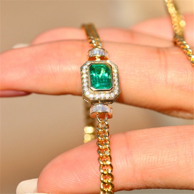 Vintage Emerald Cuban Chain Necklace