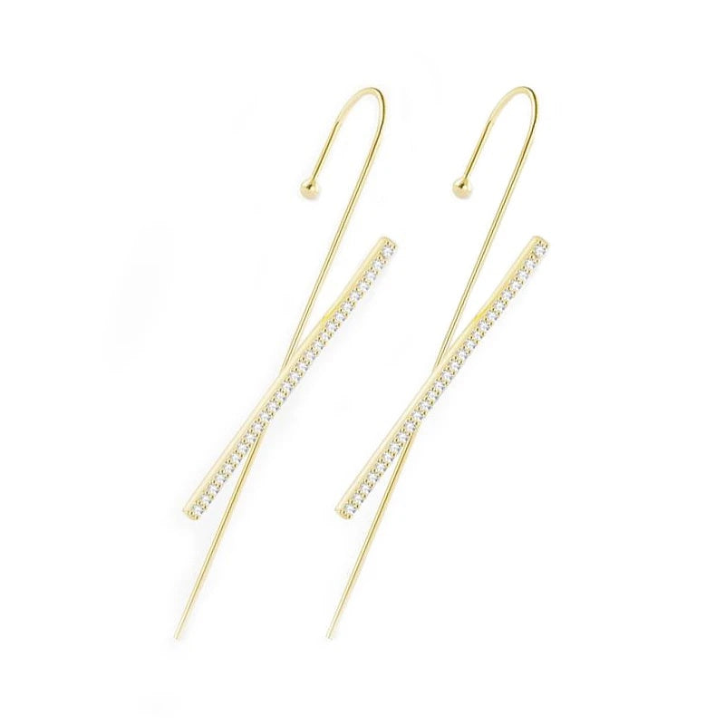 GleamCurve Premium Earrings