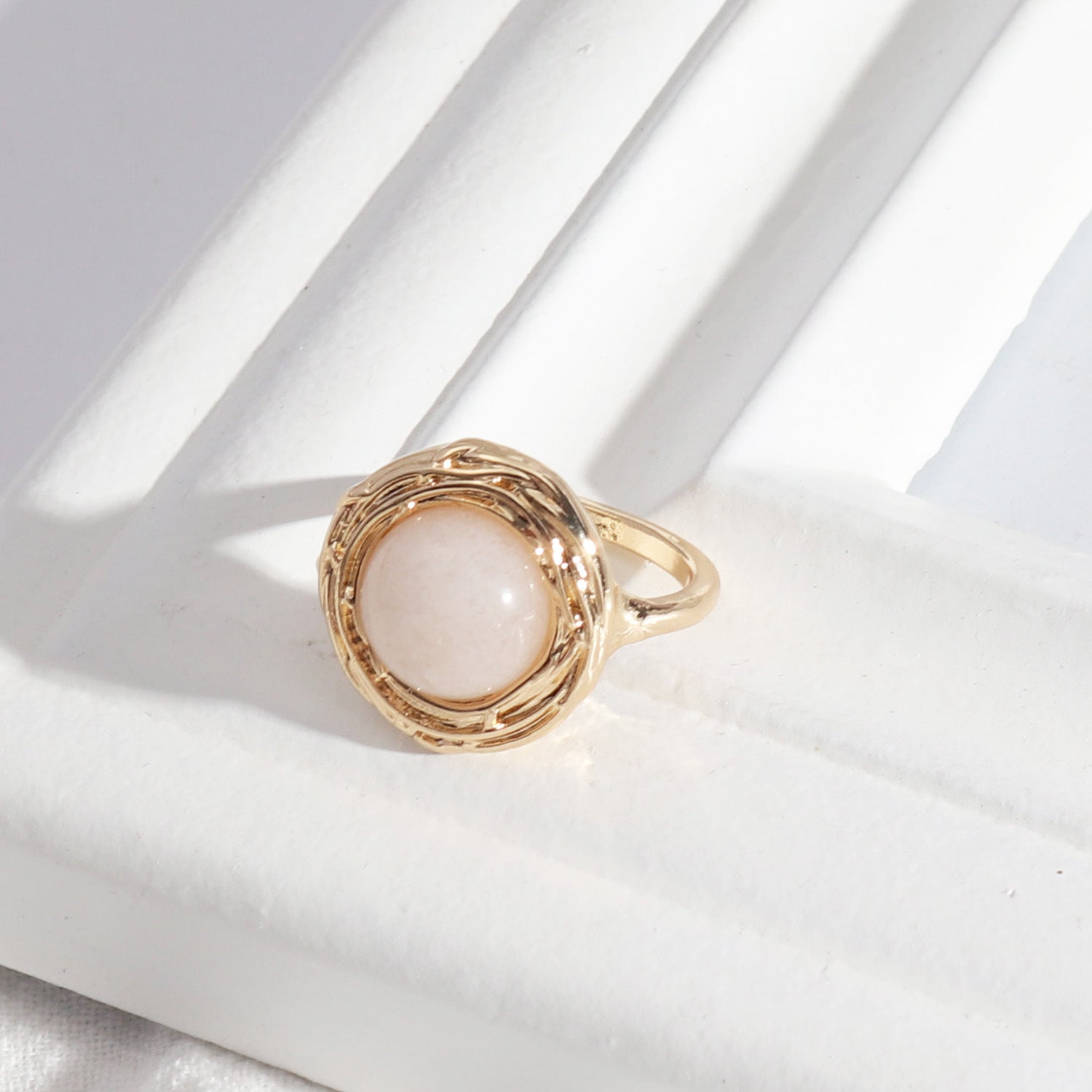 Silver Baroque Pearl Ring