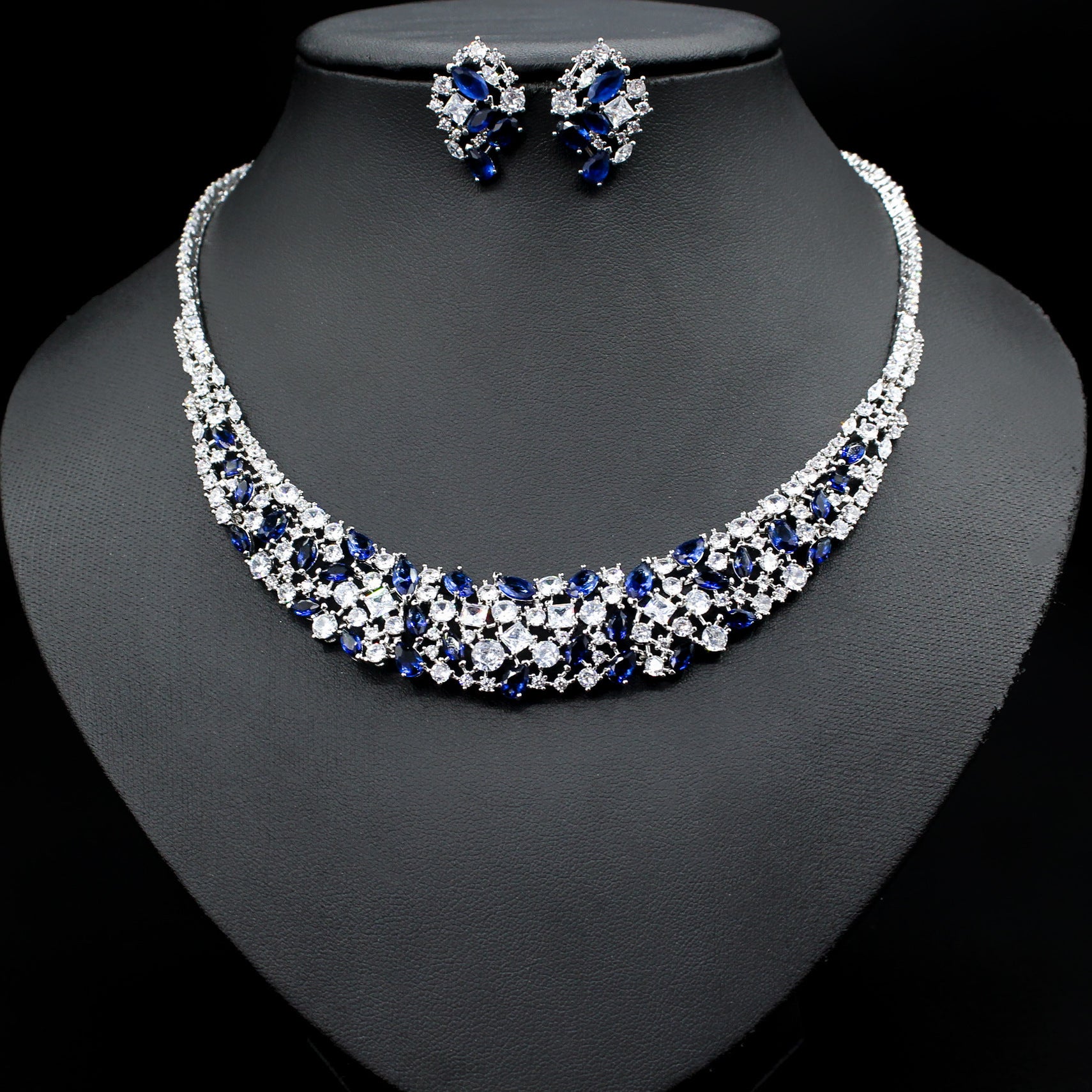 Elegant Zircon Necklace & Earrings Set