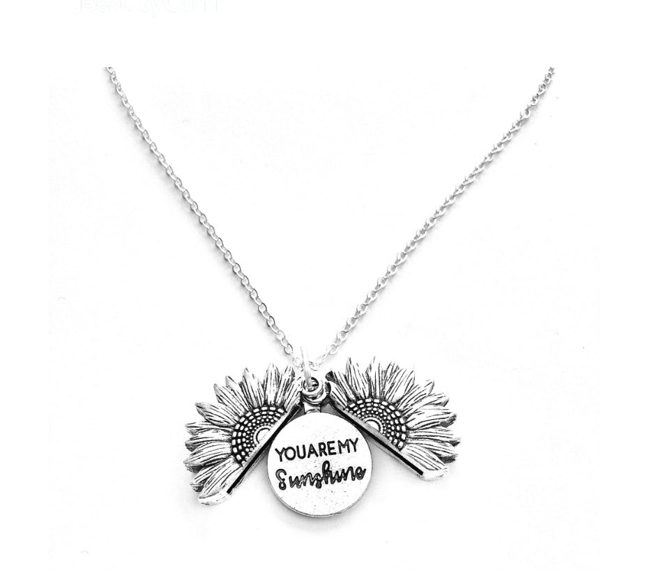 Fashionable Double Letter Pendant Necklace – Sunflower Motif