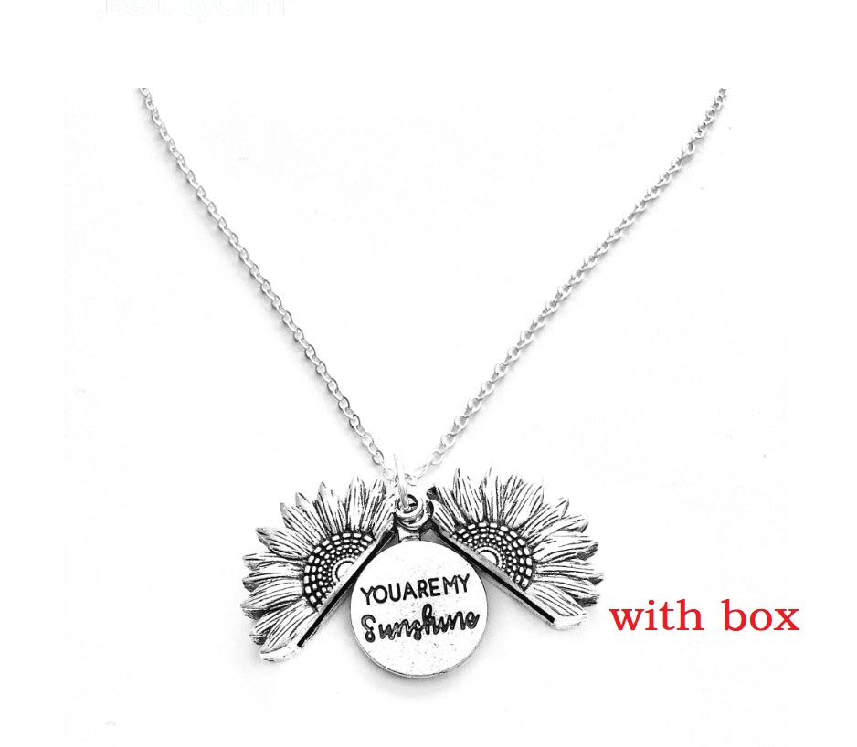 Fashionable Double Letter Pendant Necklace – Sunflower Motif