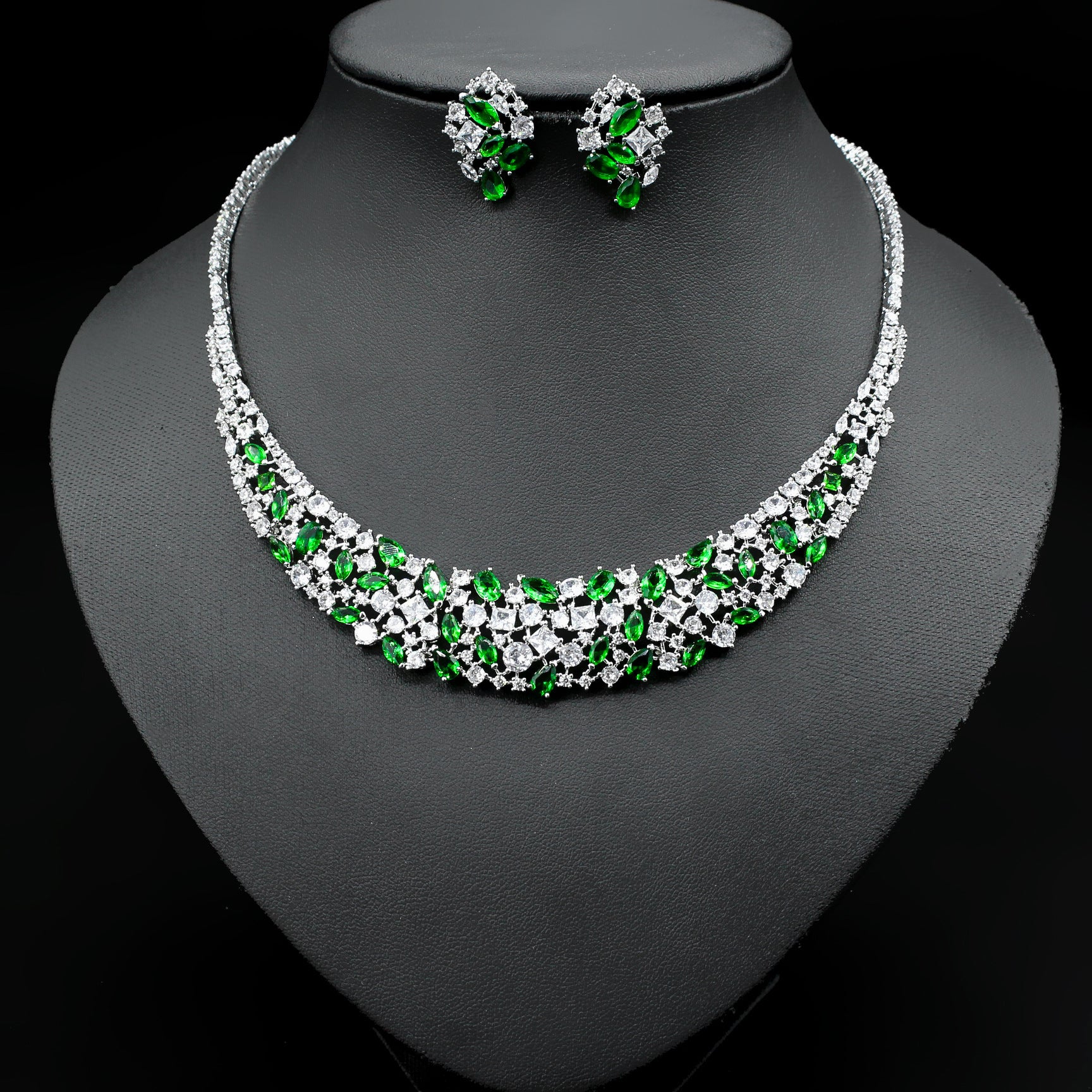 Elegant Zircon Necklace & Earrings Set