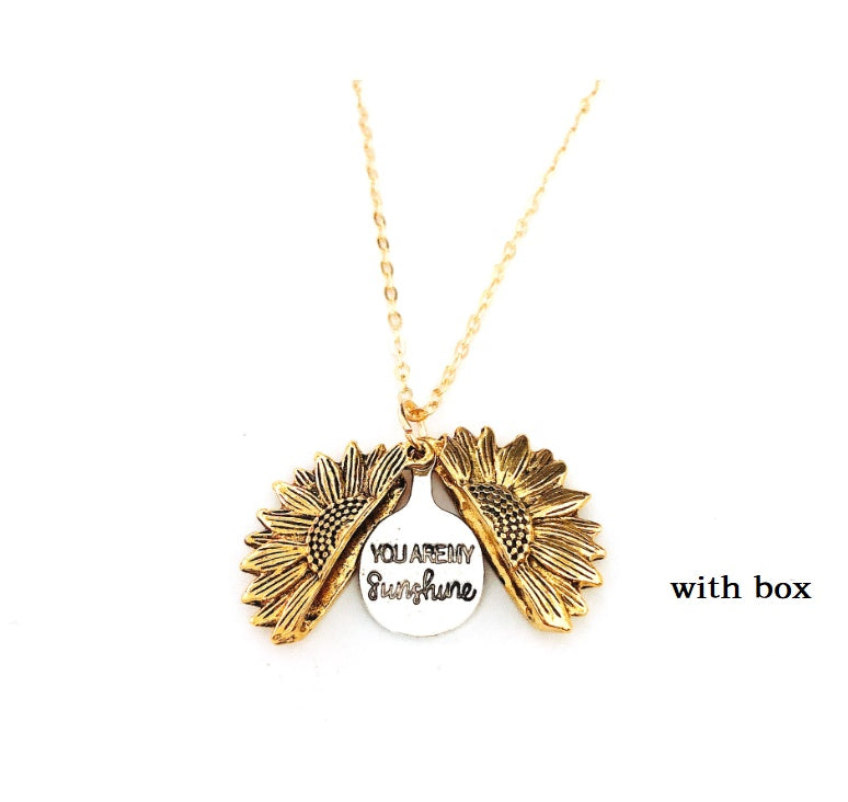 Fashionable Double Letter Pendant Necklace – Sunflower Motif