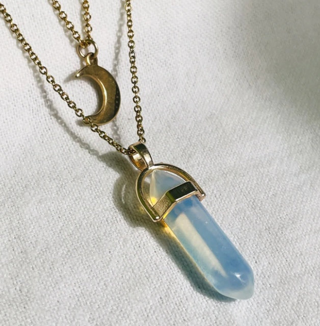 Moon Hexagonal Column Pendant Necklace – Simple & Chic