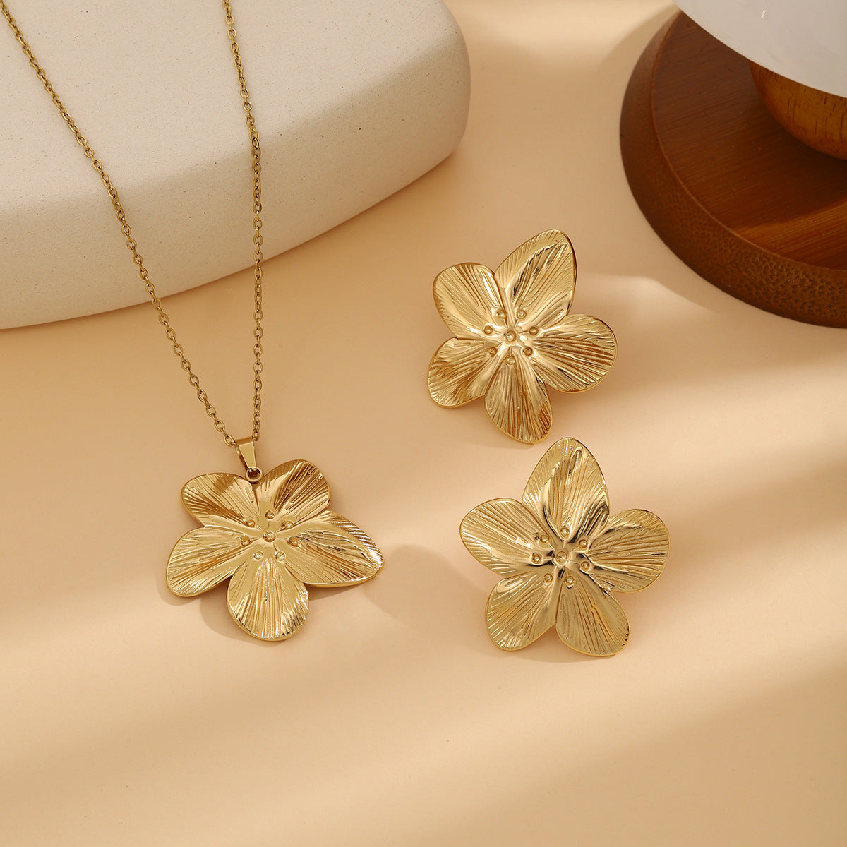 Geometric Leaves Texture Flower Love Heart Earrings And Necklace Set
