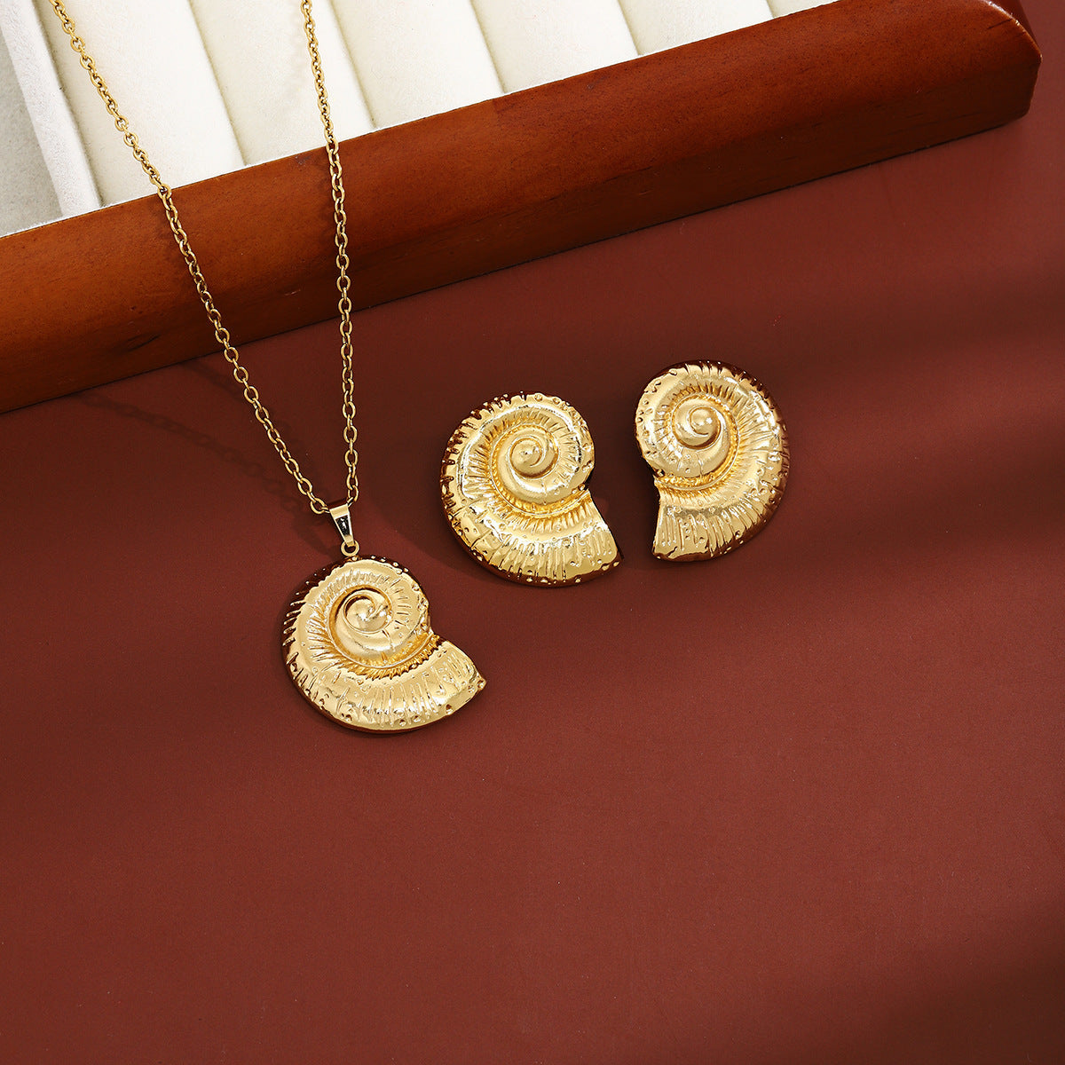 Geometric Leaves Texture Flower Love Heart Earrings And Necklace Set