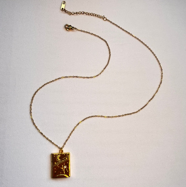 Titanium Steel Women’s Necklace – Sleek Minimalist Style
