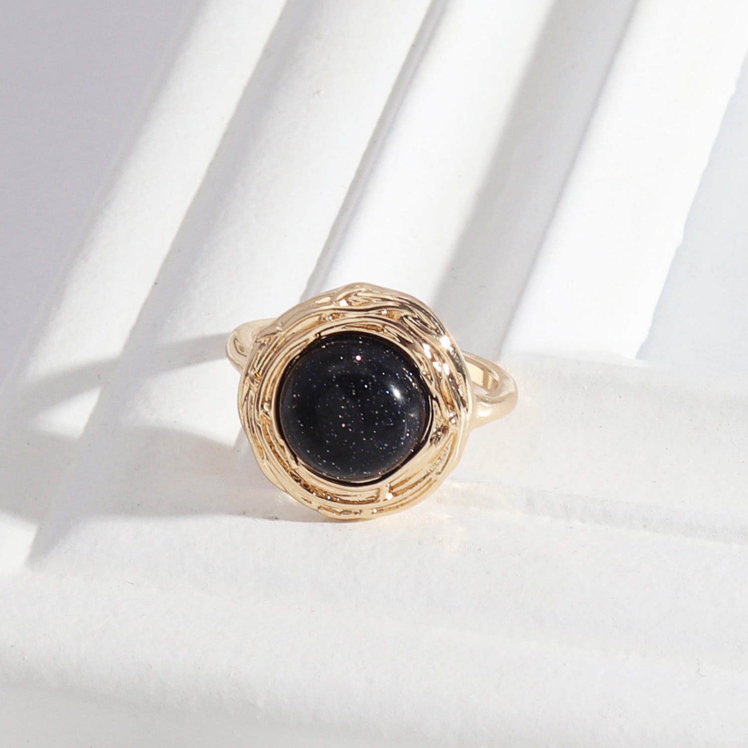 Silver Baroque Pearl Ring