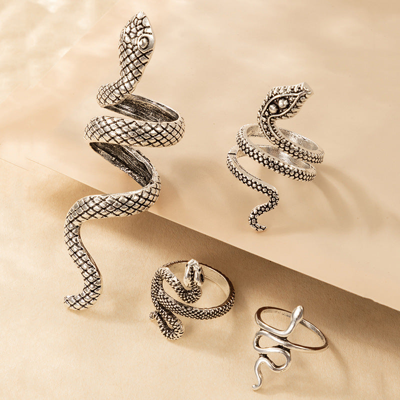 Snake Print Statement Ring – Cool Unisex Design