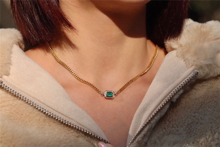 Vintage Emerald Cuban Chain Necklace