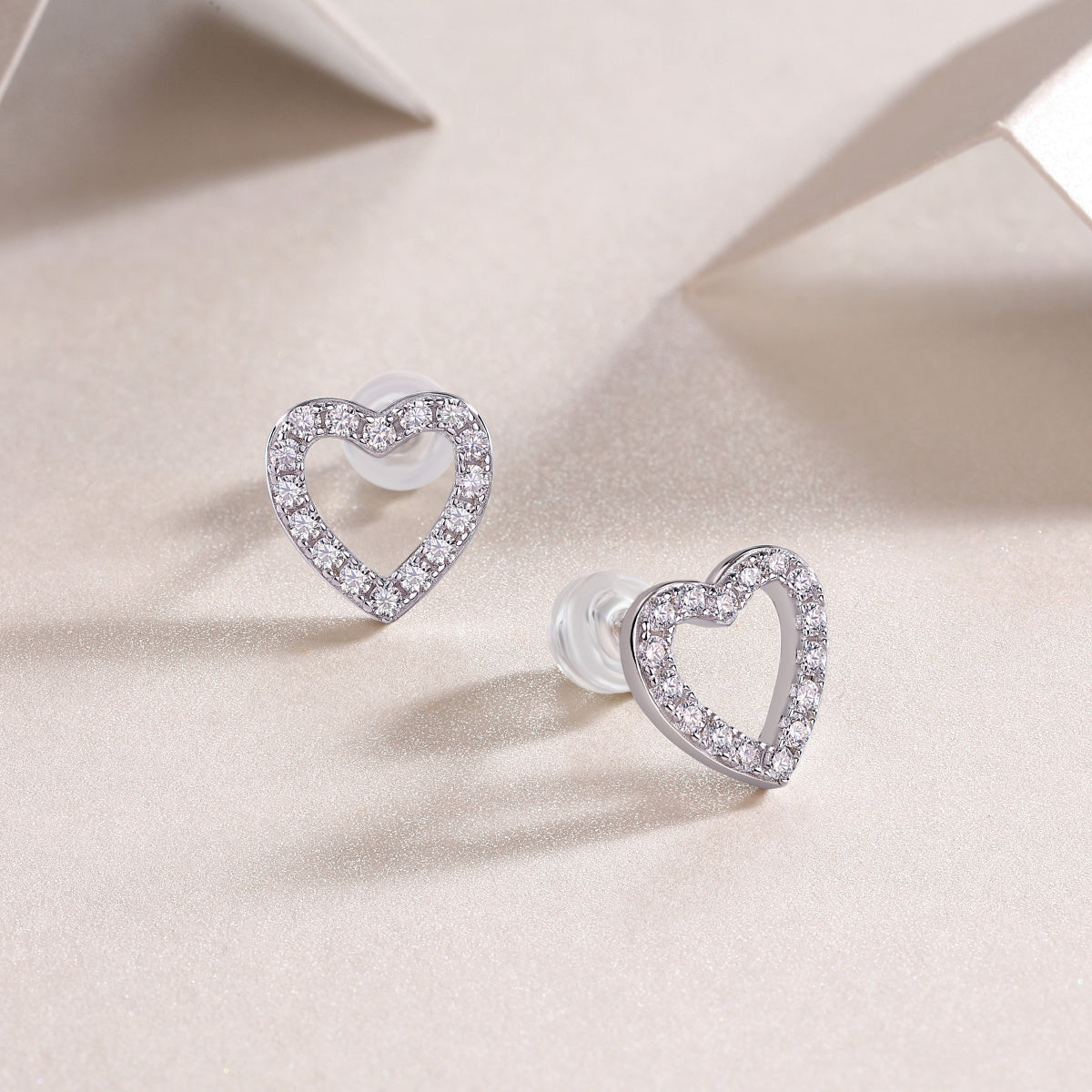 Chic Moissanite Stud Earrings – S925 Silver with Platinum Finish