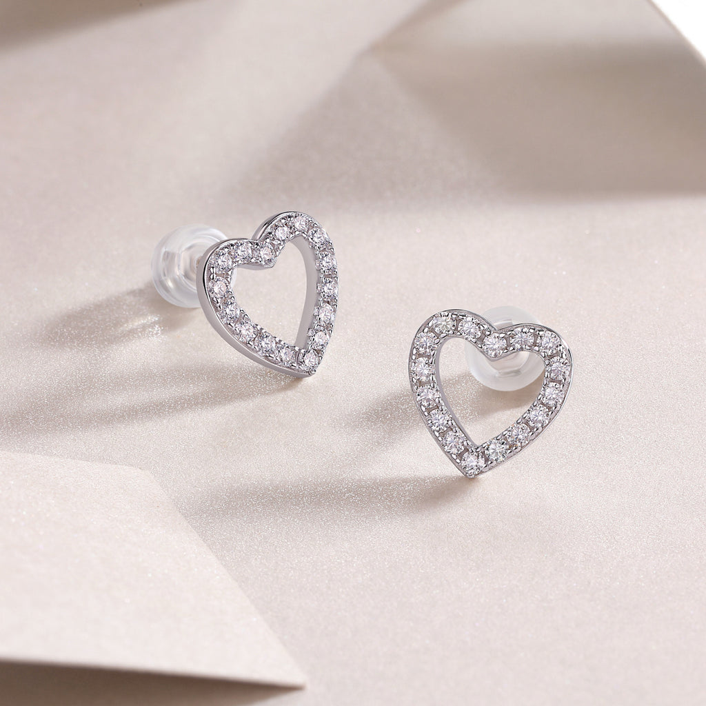 Chic Moissanite Stud Earrings – S925 Silver with Platinum Finish