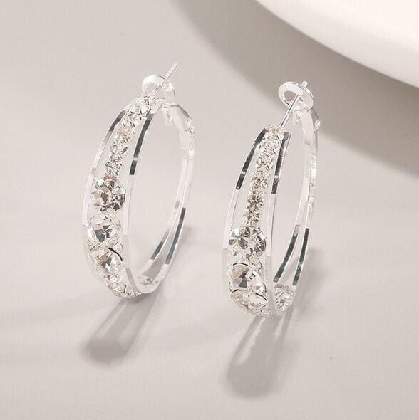 Celeste Geometric Drill Earrings