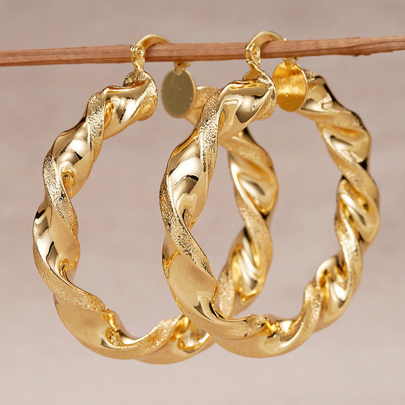 Geometric Ring Design Ear Clip for Women