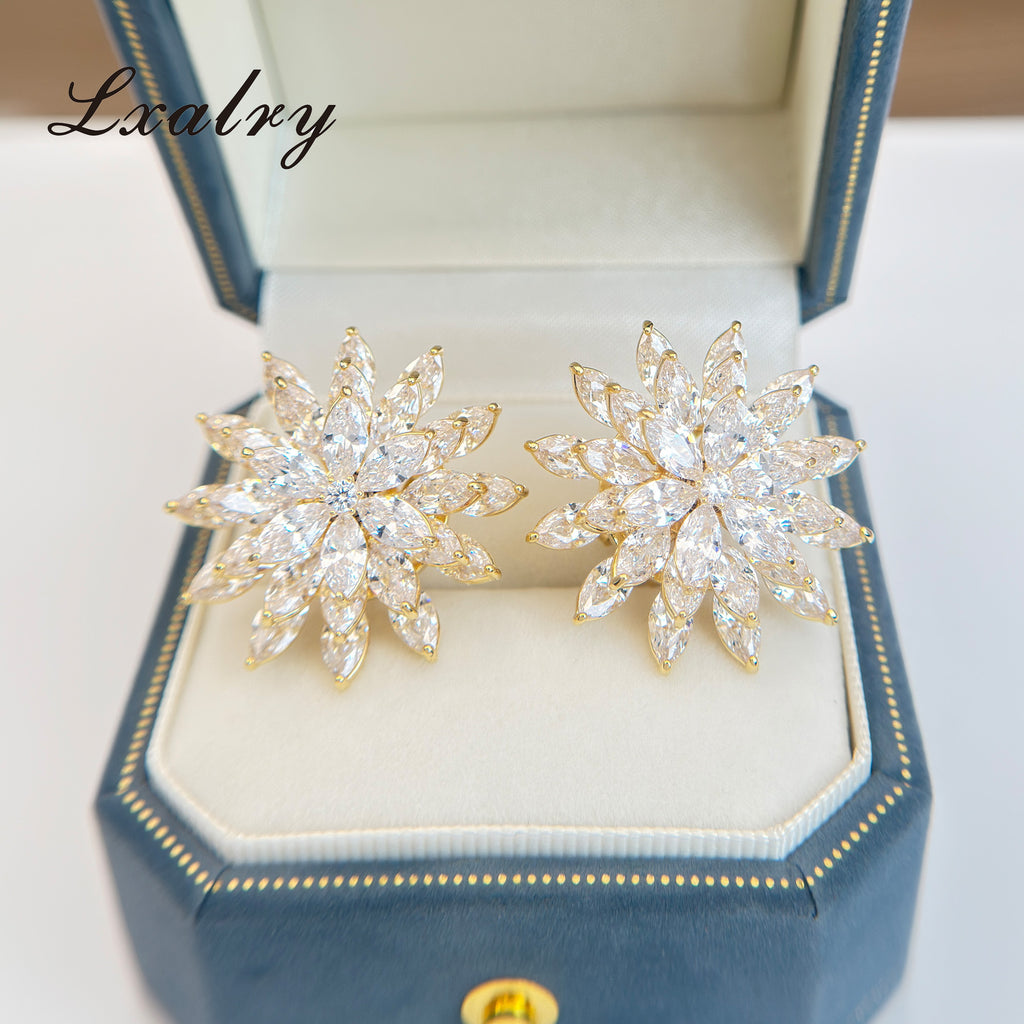 ✨ Laxly 18K Gold-Plated Copper Flower Jewellery Set – Baroque Statement Ring & Earrings