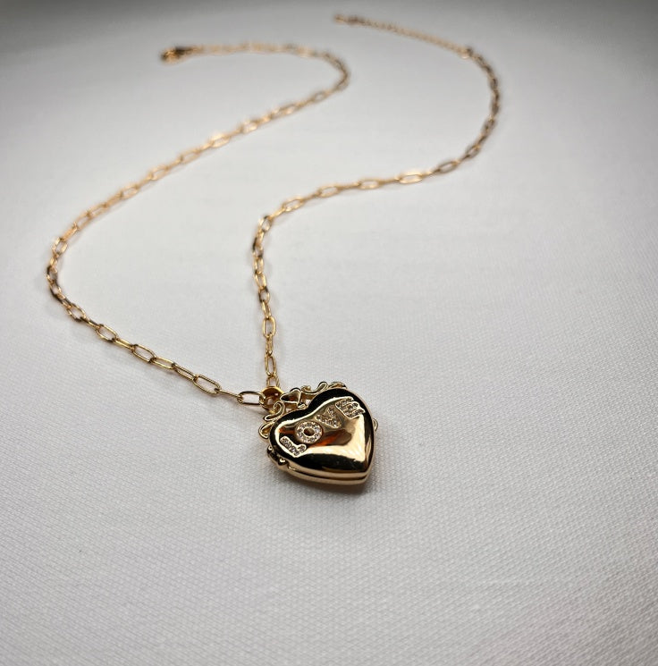 Titanium Steel Women’s Necklace – Sleek Minimalist Style