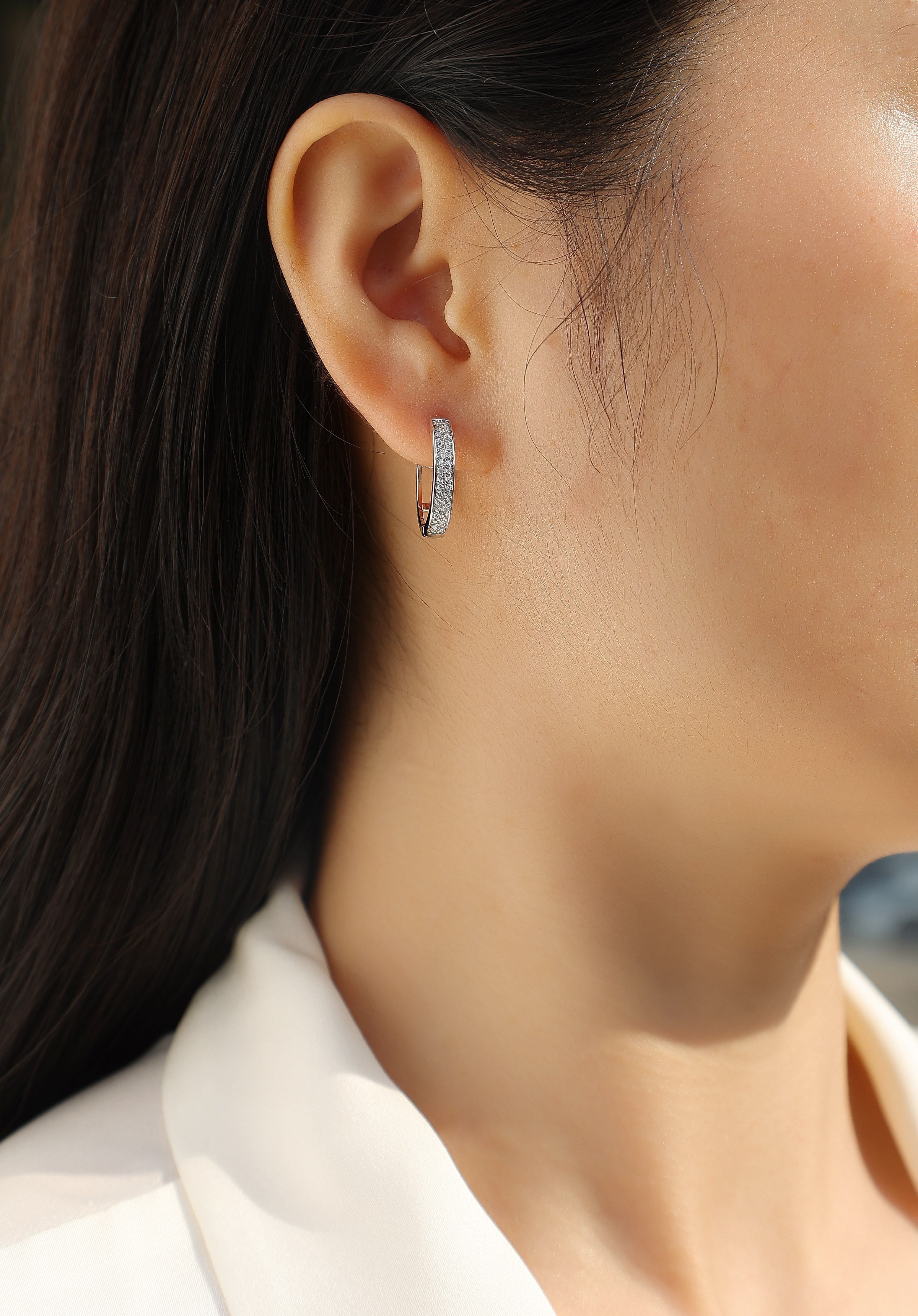 ✨ Firefly Light – Moissanite S925 Sterling Silver Stud Earrings with Platinum Plating