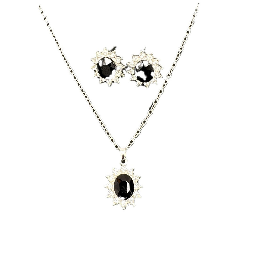 Women’s Sunflower Jewelry Set – Zircon Studs & Necklace