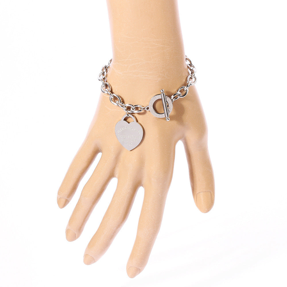 Custom O-Shaped Bracelet for Women – Fashionable & Stylish